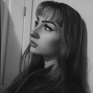 Meet your Posher, Mackenzie